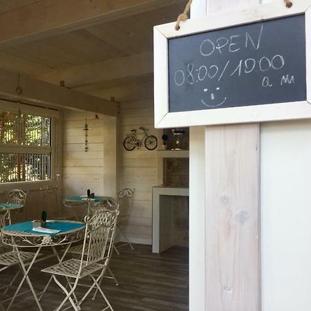B&B Viale Dei Pini Castellaneta Marina Eksteriør billede
