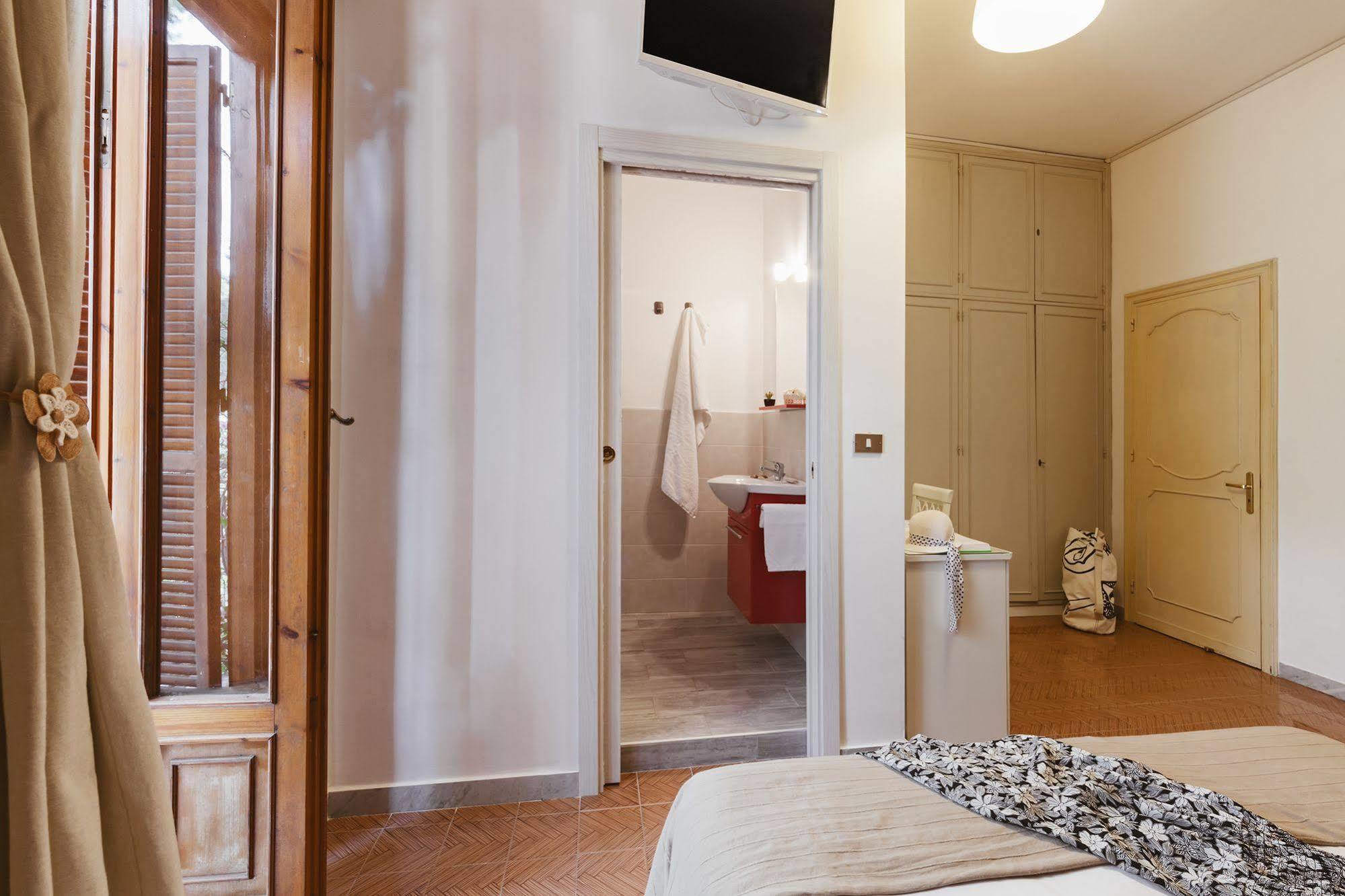 B&B Viale Dei Pini Castellaneta Marina Eksteriør billede