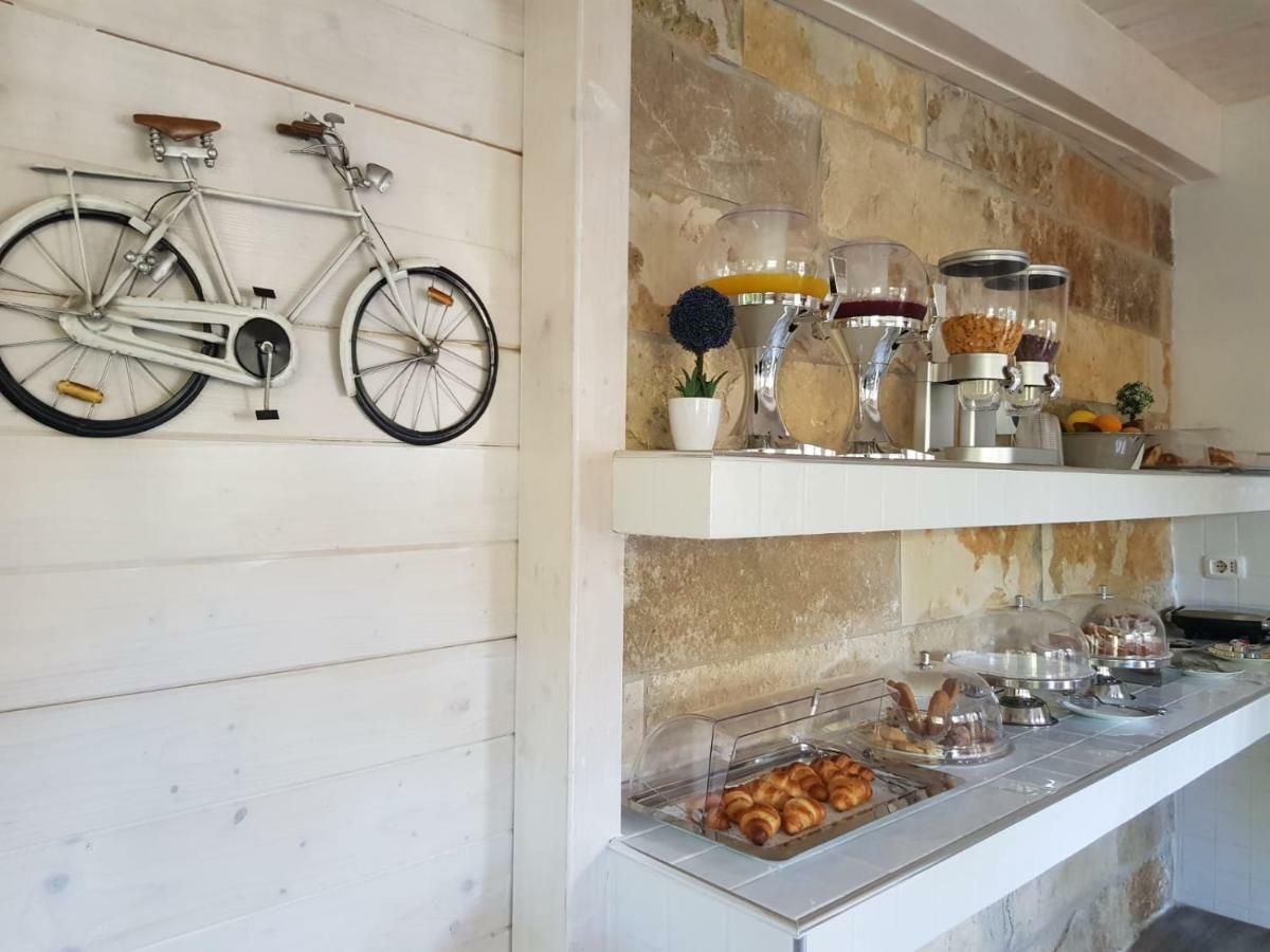 B&B Viale Dei Pini Castellaneta Marina Eksteriør billede