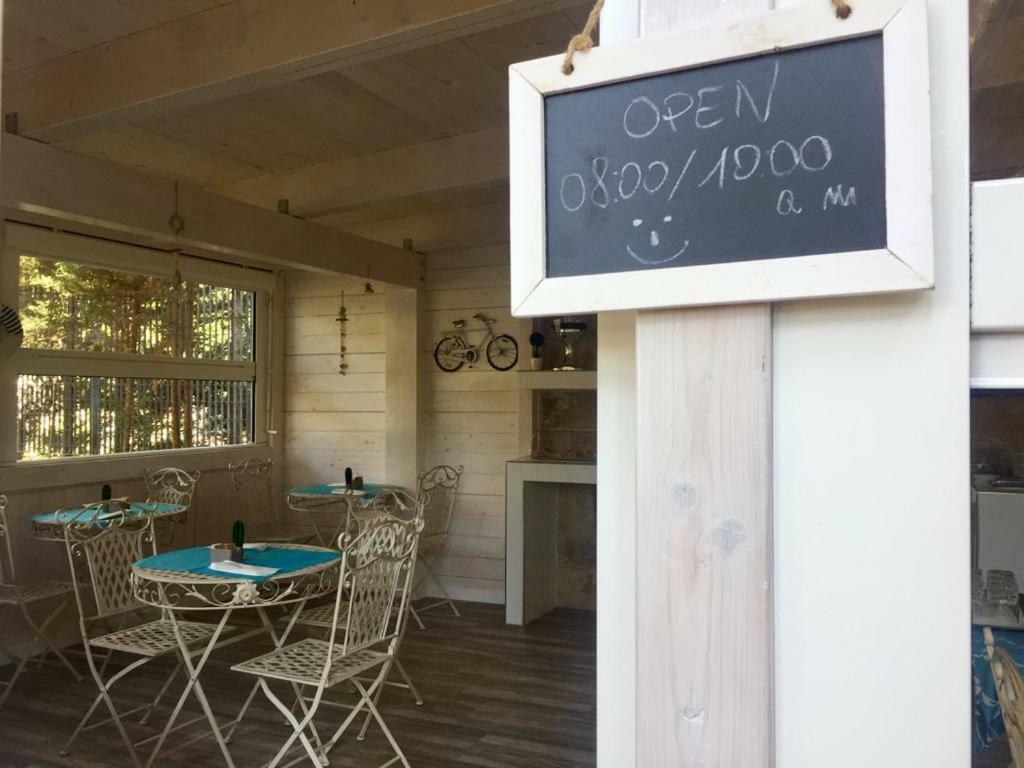 B&B Viale Dei Pini Castellaneta Marina Eksteriør billede